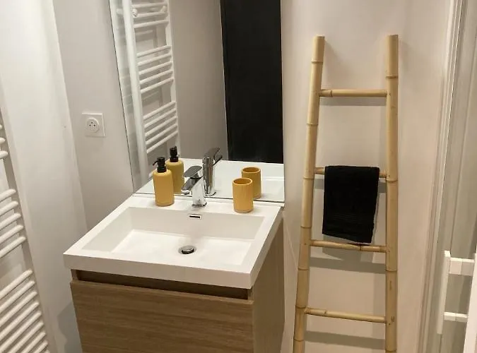 Au Cœur D'espalion Le Perchoir Du Lot *